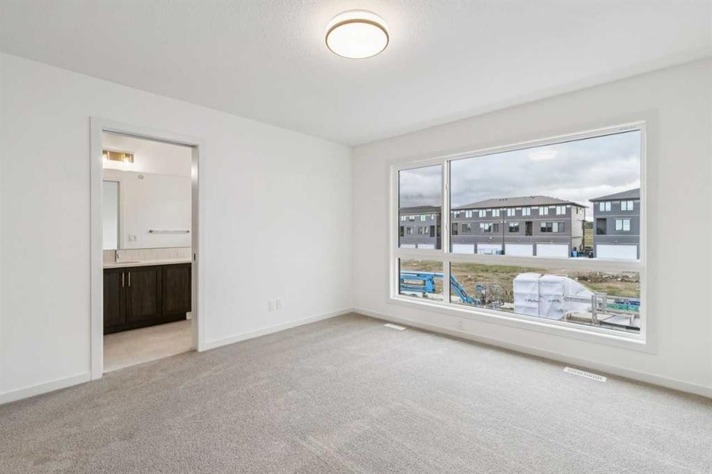 69 Bluerock Hill Sw, Calgary, AB