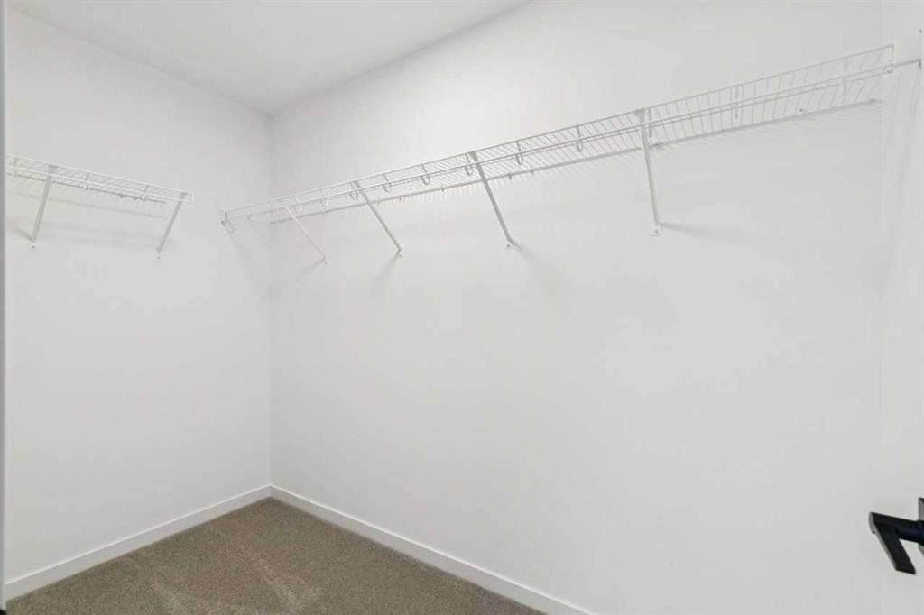 69 Bluerock Hill Sw, Calgary, AB