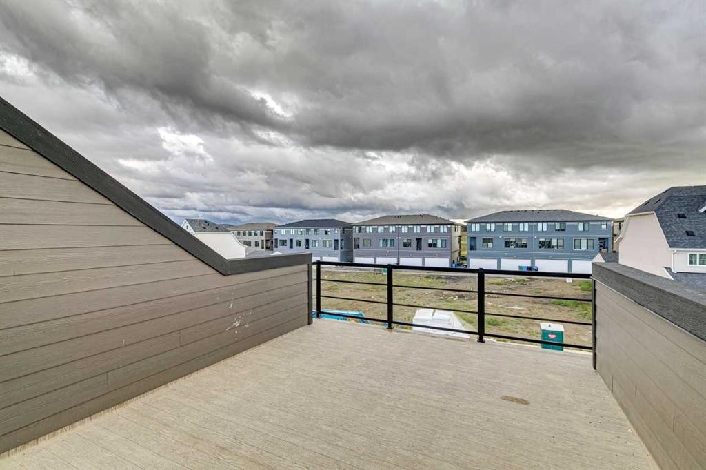 69 Bluerock Hill Sw, Calgary, AB