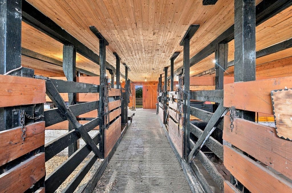 46104 Range Road 222, Rural Camrose County, AB