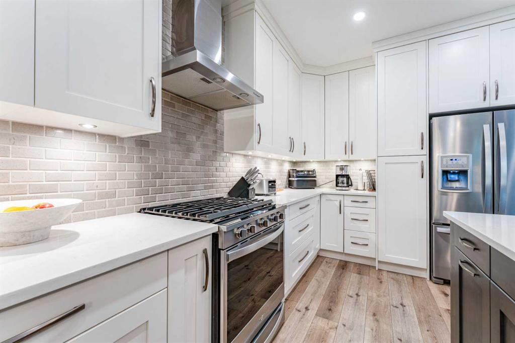 4611 45 Street, Red Deer, AB