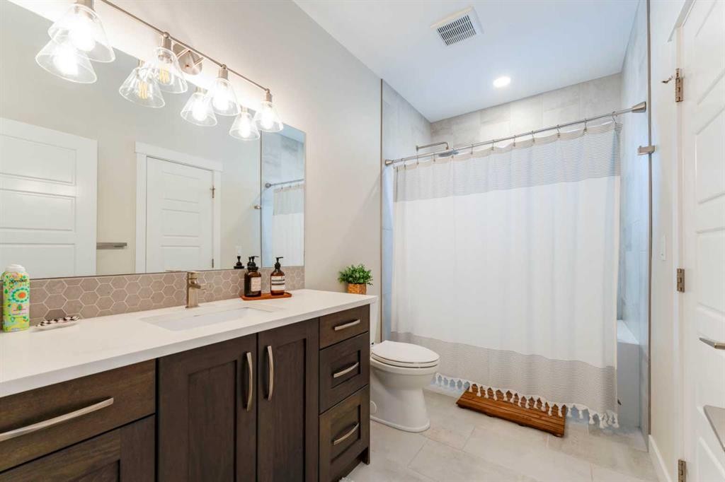 4611 45 Street, Red Deer, AB