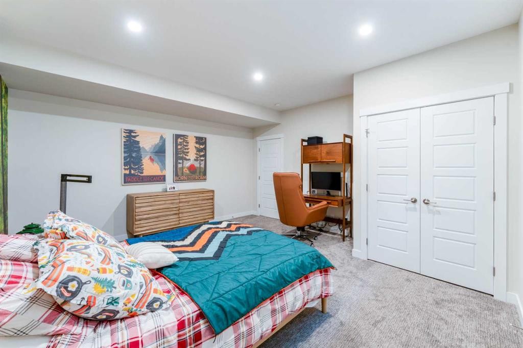 4611 45 Street, Red Deer, AB