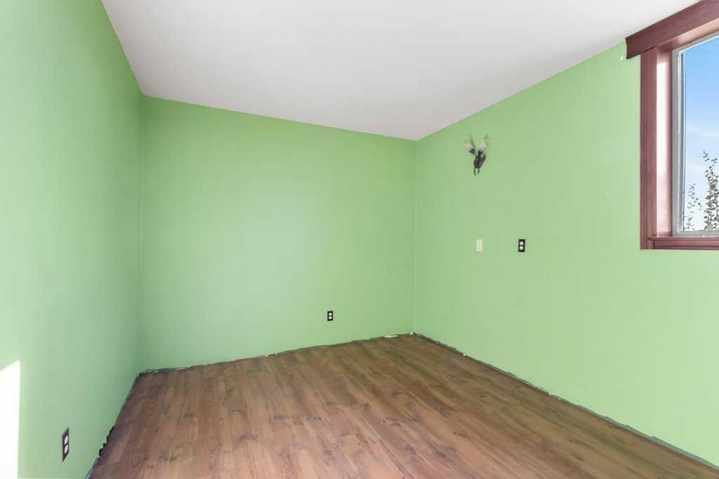 37440 Range Road 242, Rural Red Deer County, AB