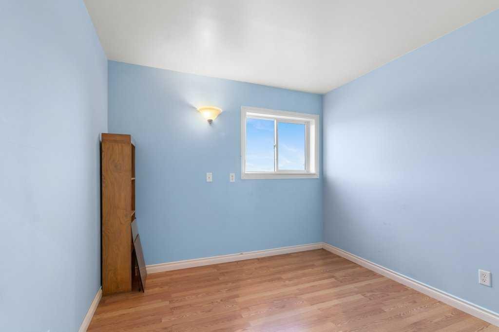 37440 Range Road 242, Rural Red Deer County, AB