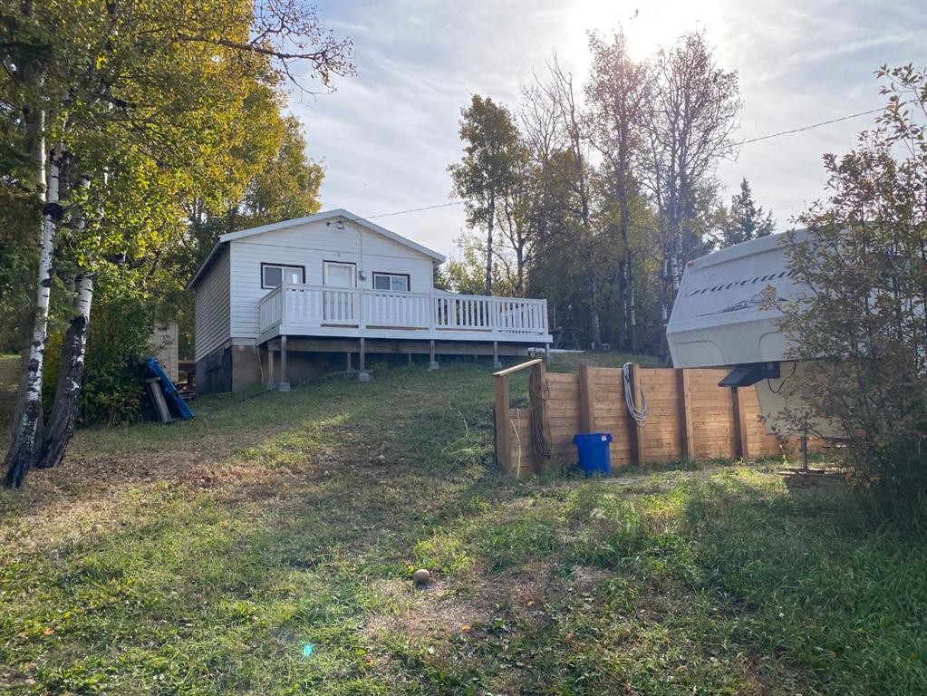 313 Minnewaukan Road, Tillicum Beach, AB
