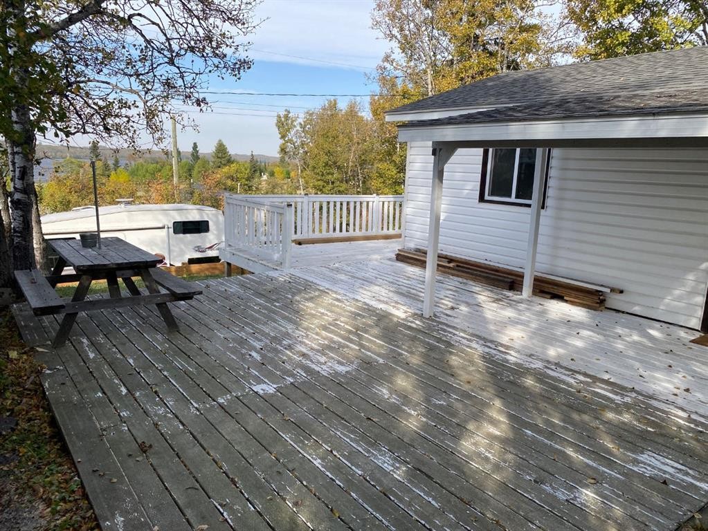 313 Minnewaukan Road, Tillicum Beach, AB