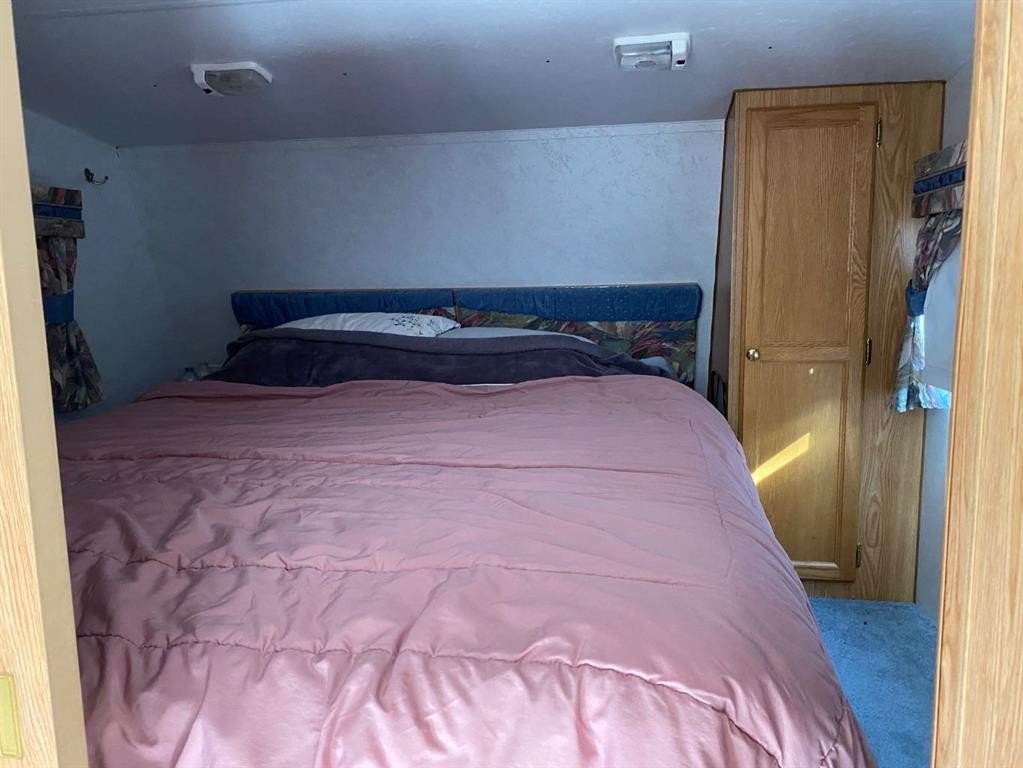 313 Minnewaukan Road, Tillicum Beach, AB
