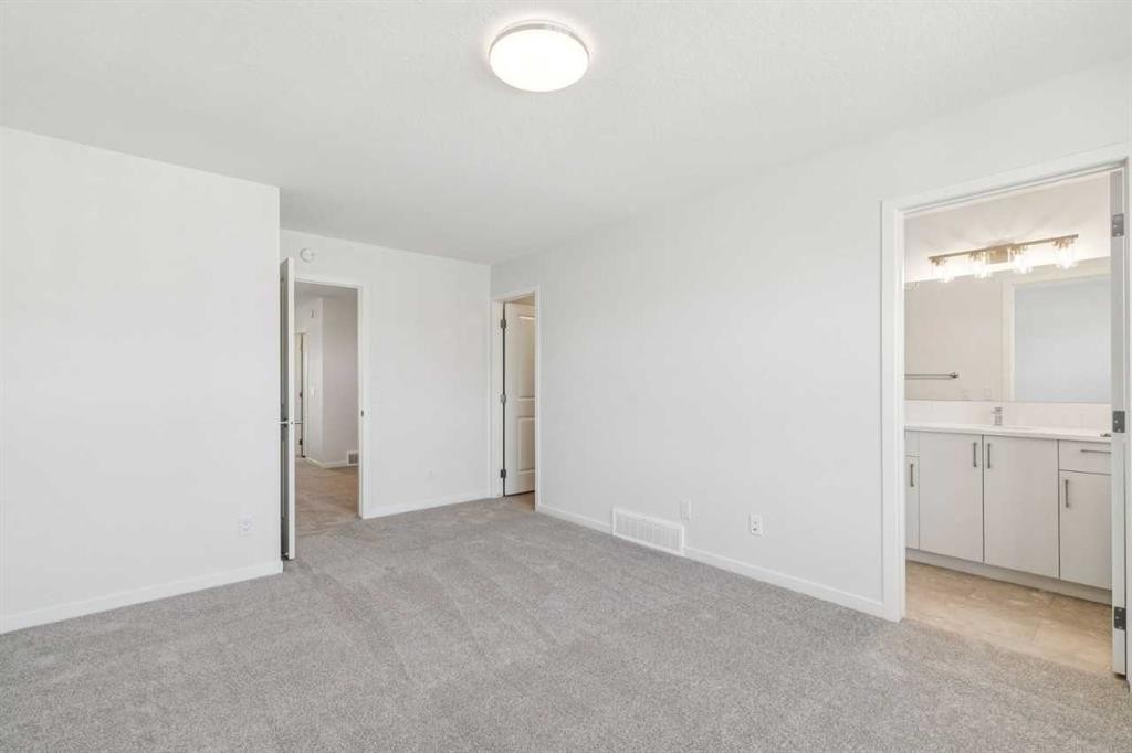 71 Creekview Common Sw, Calgary, AB