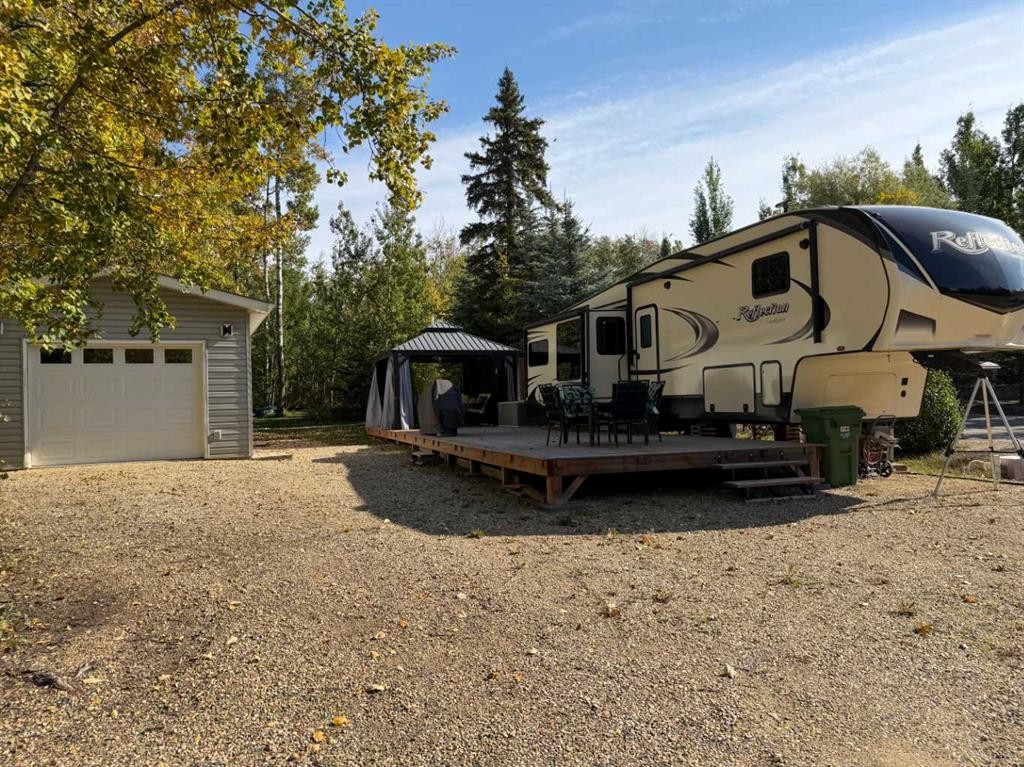18B-10042 Township Road 422, Rural Ponoka County, AB