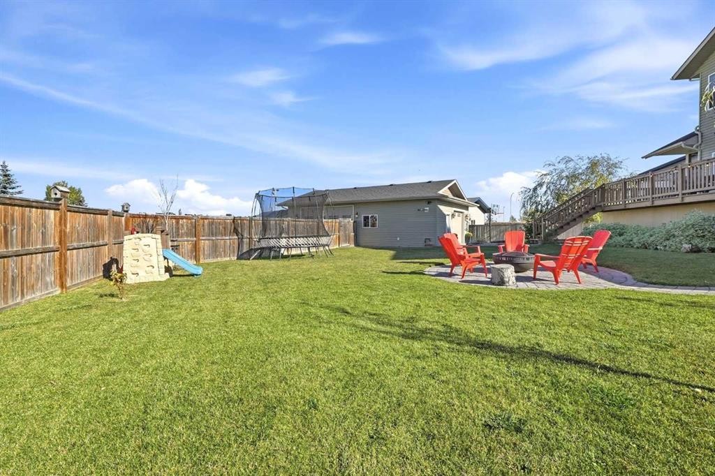 17 Hammond Close, Sylvan Lake, AB