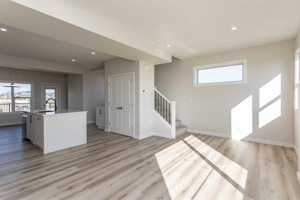 55 Lavelle Close, Red Deer, AB