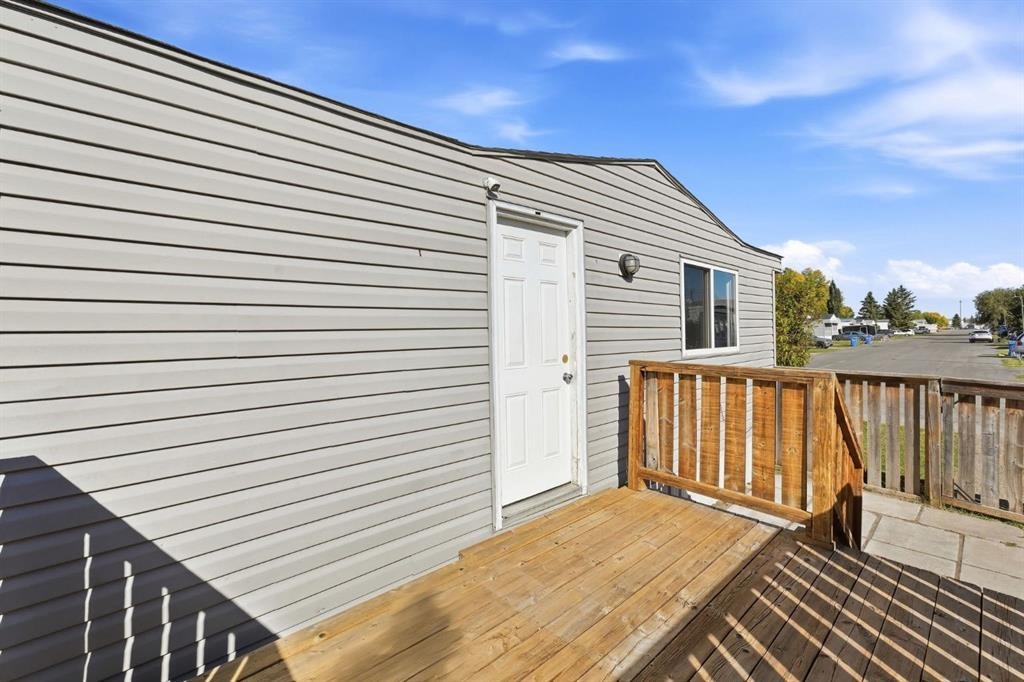 75-5344 76 Street, Red Deer, AB