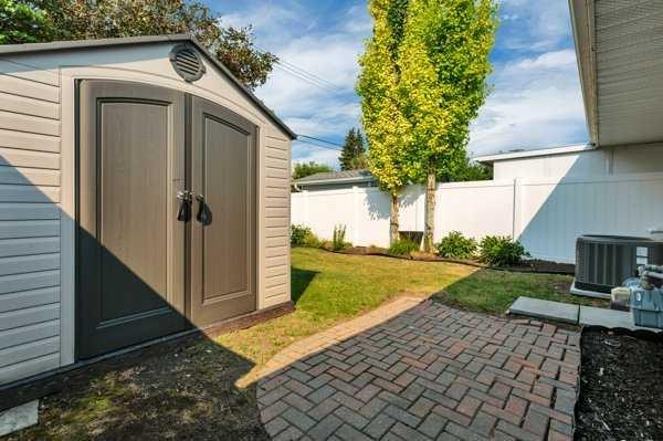 240 Ebert Close, Red Deer, AB
