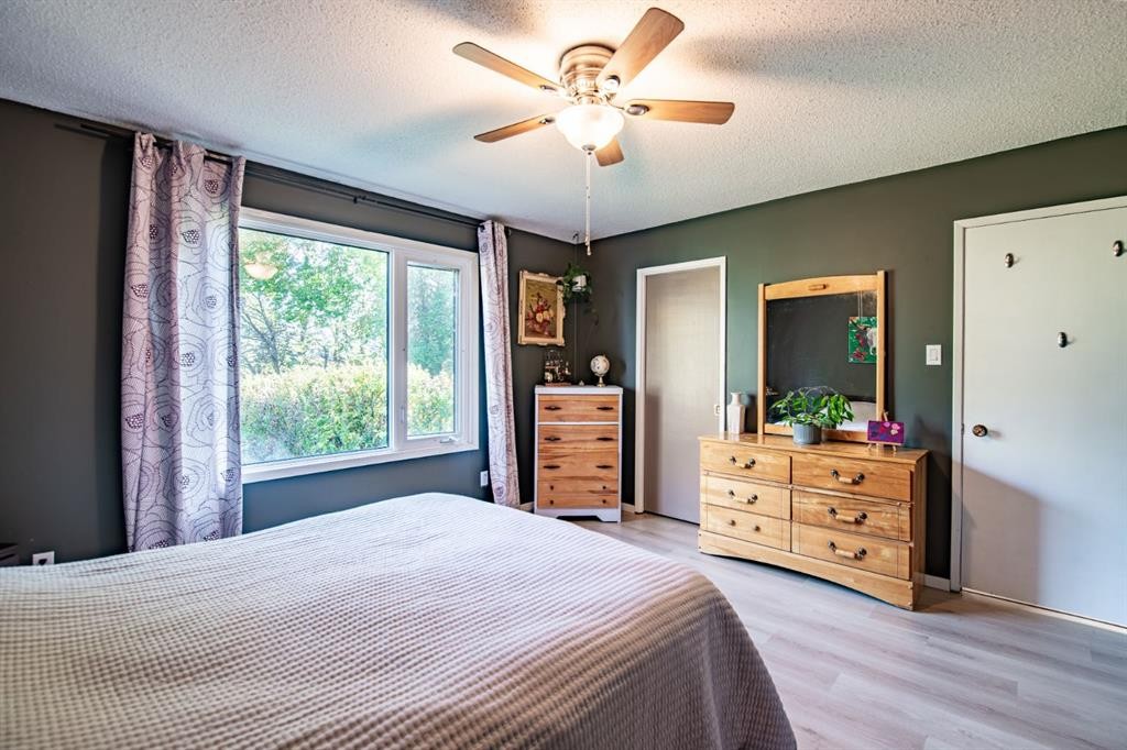 433049 Range Road 274, Rural Ponoka County, AB