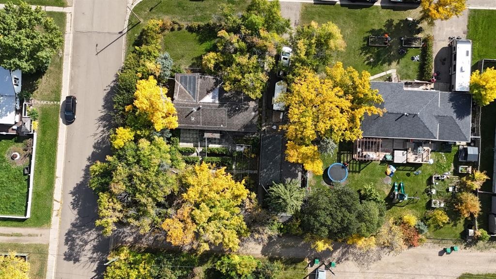 121 2Nd Avenue South, Big Valley, AB