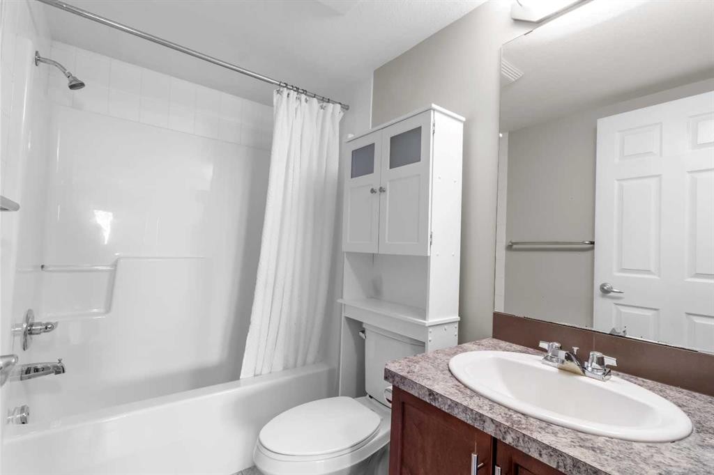412-3 Broadway Rise, Sylvan Lake, AB