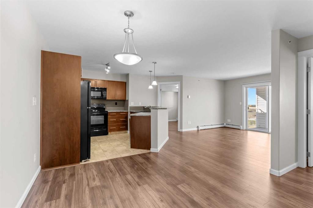 412-3 Broadway Rise, Sylvan Lake, AB