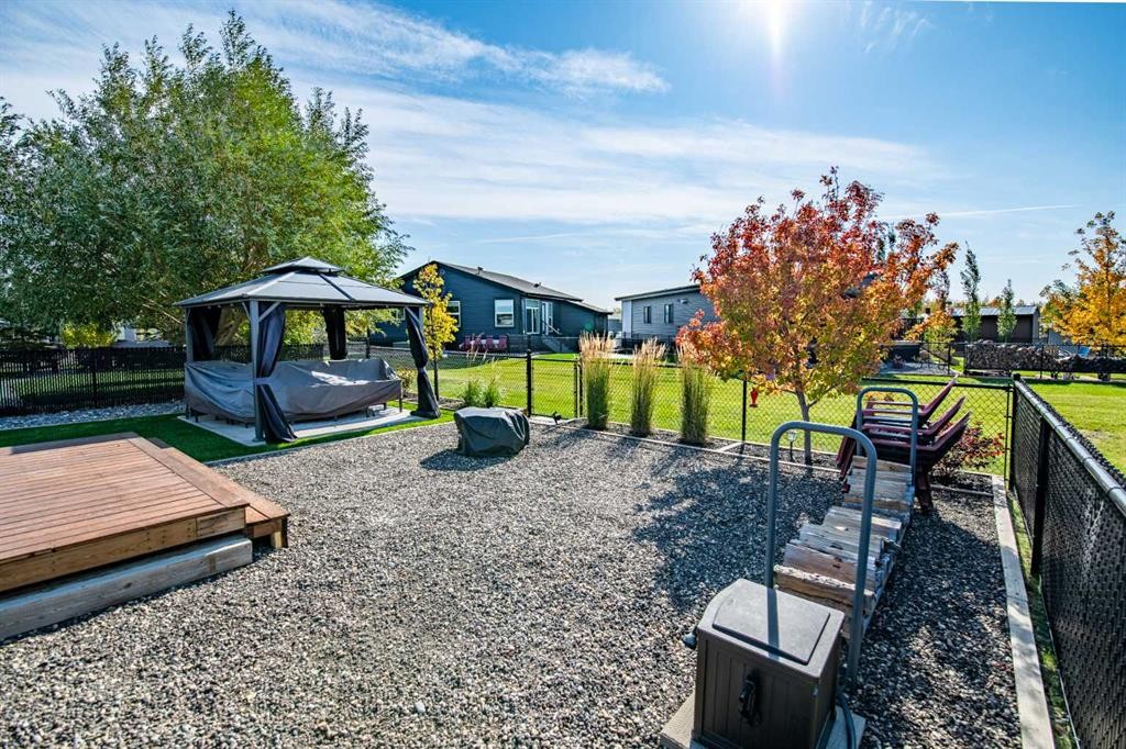 155-41019 Range Road 11, Rural Lacombe County, AB