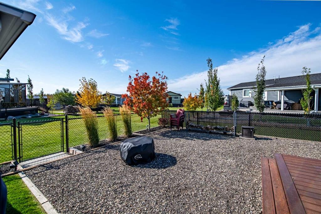 155-41019 Range Road 11, Rural Lacombe County, AB