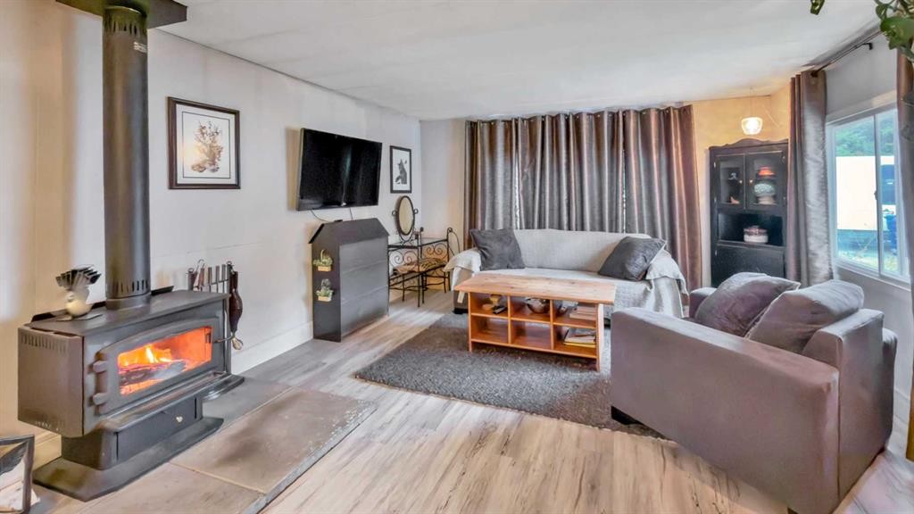 4415 62 Street, Rocky Mountain House, AB