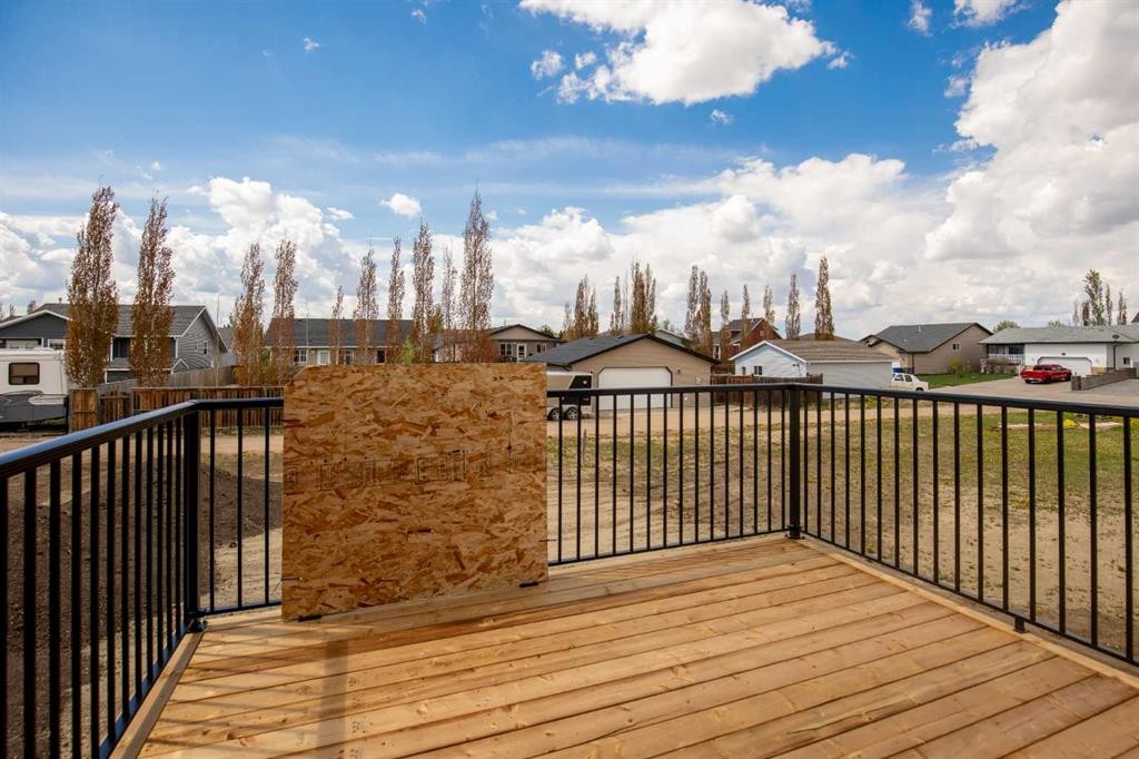 32 Sunrise Crescent North, Three Hills, AB