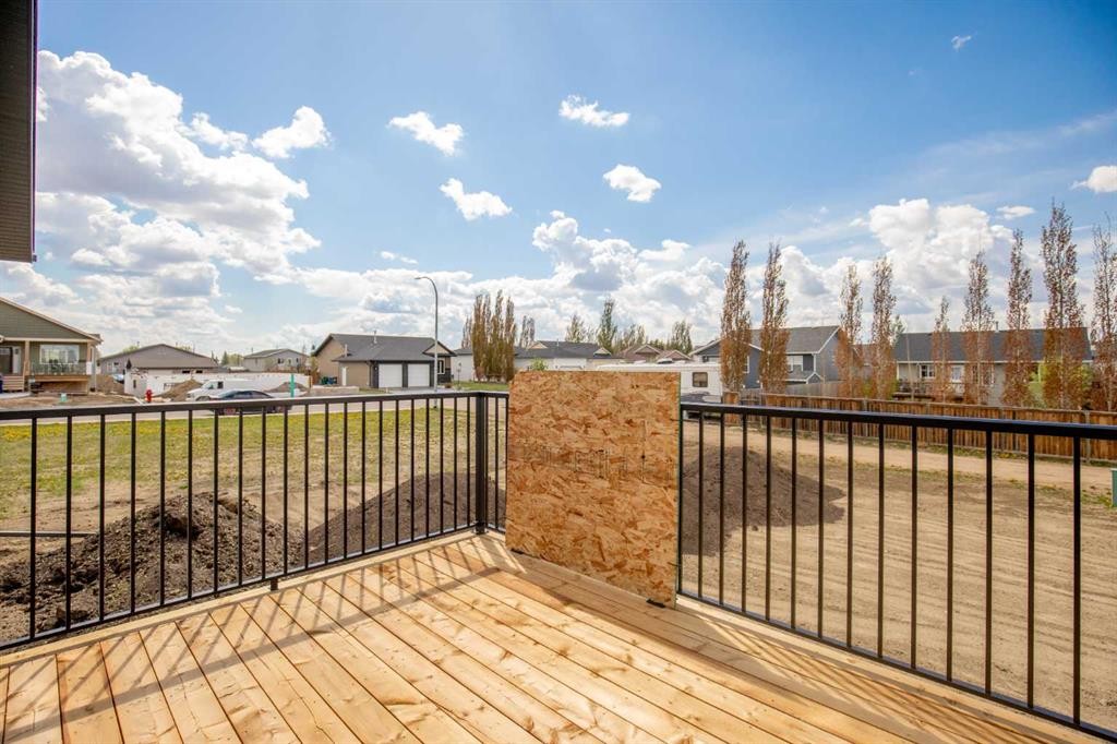 32 Sunrise Crescent North, Three Hills, AB