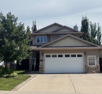 3407 50B Street Close Camrose, AB T4V 1J8