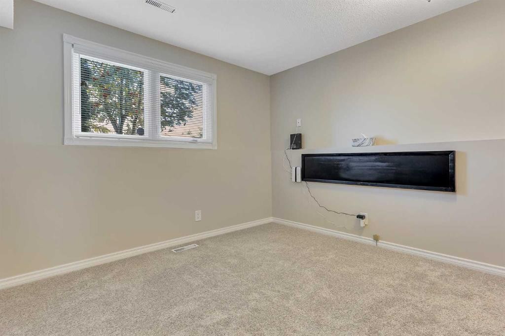 101 Baile Close, Red Deer, AB