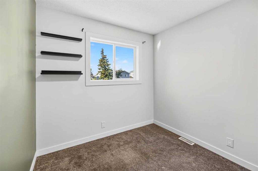 33 Kirsch Close, Red Deer, AB