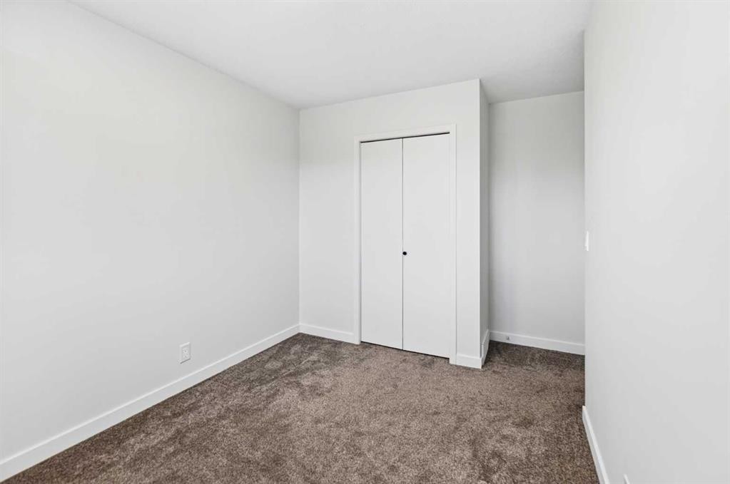 33 Kirsch Close, Red Deer, AB