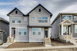 78 Aquila Grove NW Calgary, AB T2X 6E7