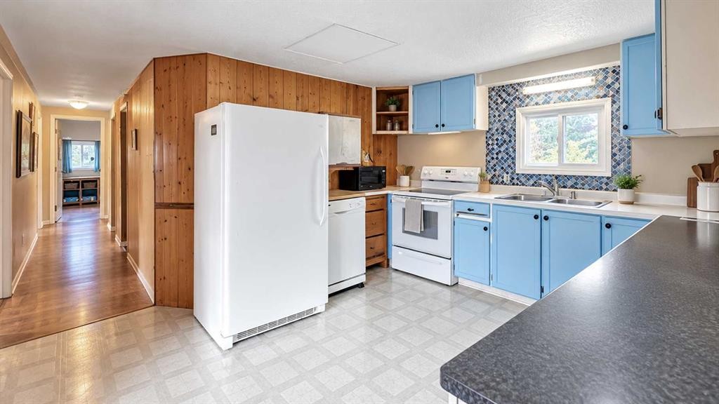 112 Withrow Road, Withrow, AB