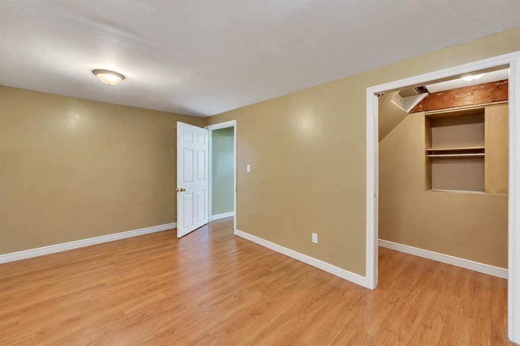 11 Poplar Crescent, Springbrook, AB