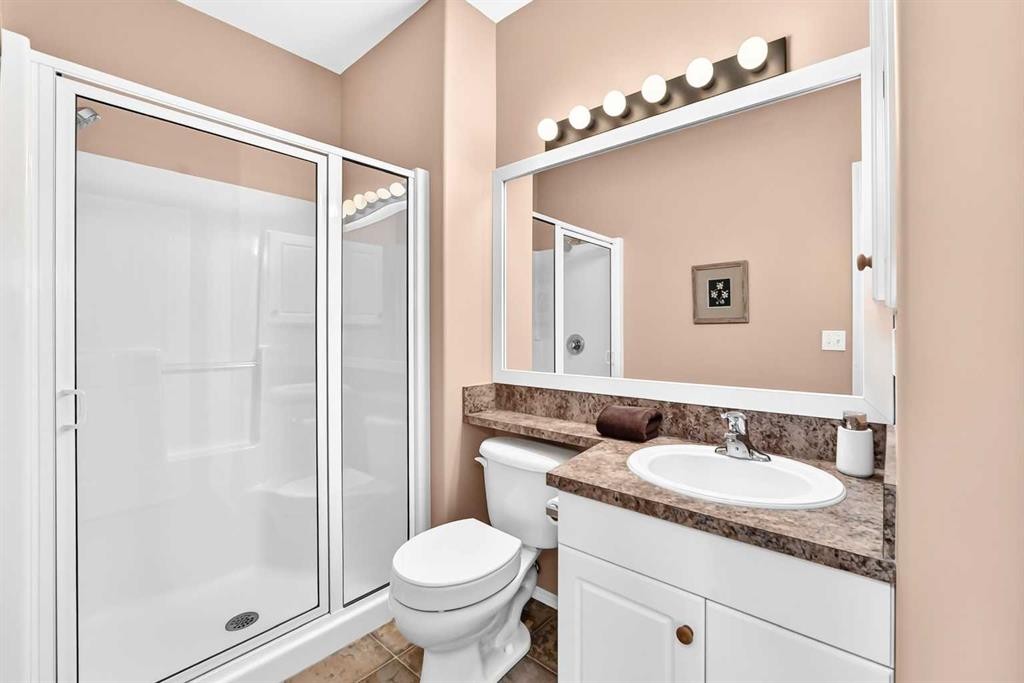 413 Jenkins Drive, Red Deer, AB
