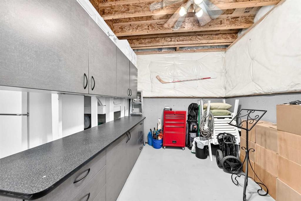 413 Jenkins Drive, Red Deer, AB