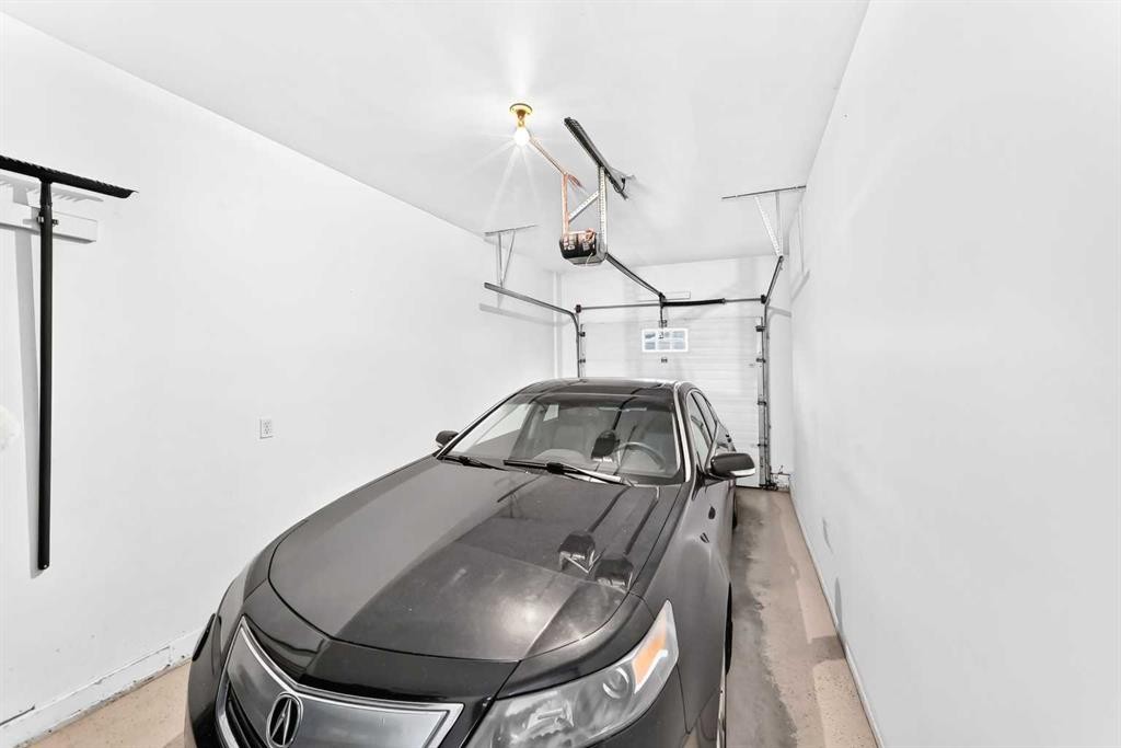 413 Jenkins Drive, Red Deer, AB