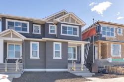 170 Aquila Grove NW Calgary, AB T3R 2N5