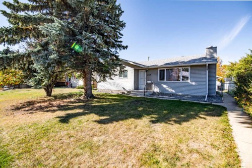 3419 50 Avenue  Innisfail, AB T4G 1H4