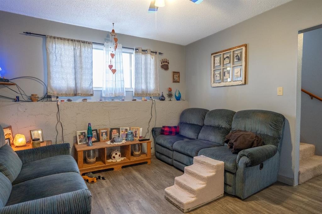 4 Sproule Place, Bashaw, AB