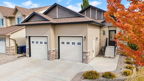6444 Cedar Way  Innisfail, AB T4G 0A5