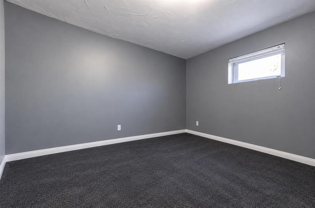 5218 45 Street, Camrose, AB