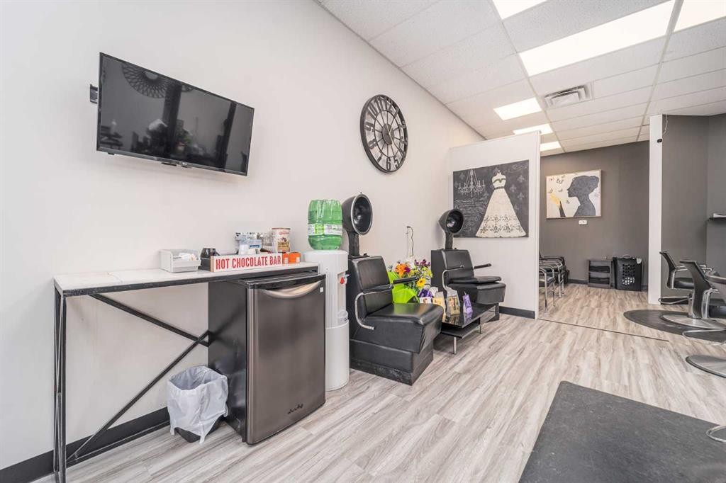 210B 12A Street North, Lethbridge, AB