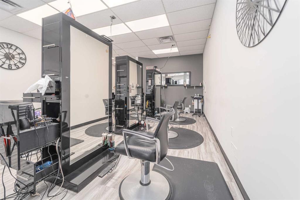 210B 12A Street North, Lethbridge, AB