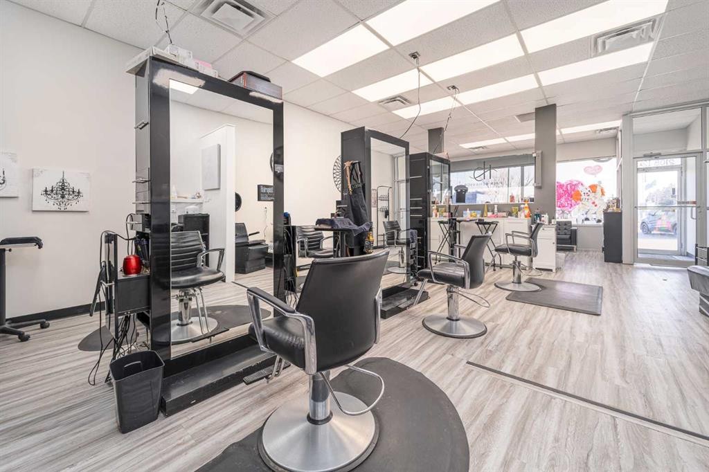 210B 12A Street North, Lethbridge, AB