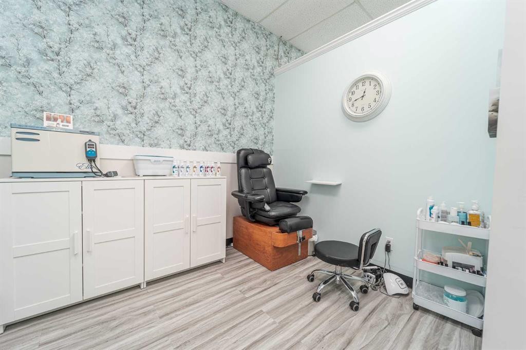 210B 12A Street North, Lethbridge, AB