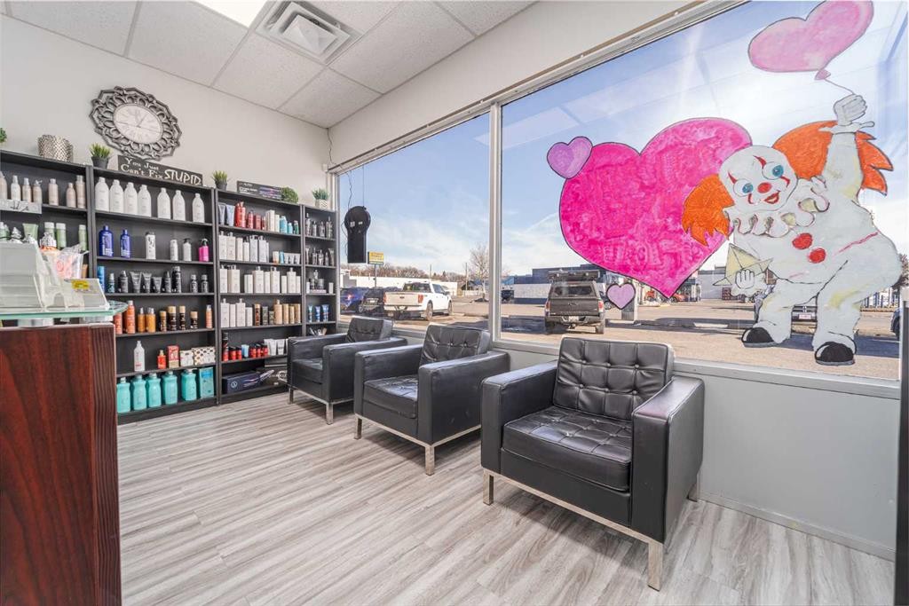 210B 12A Street North, Lethbridge, AB