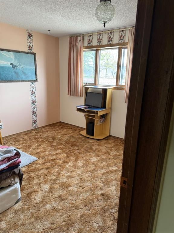 214015 Twp Rd 52, Cardston, AB - Indoor Photo Showing Other Room