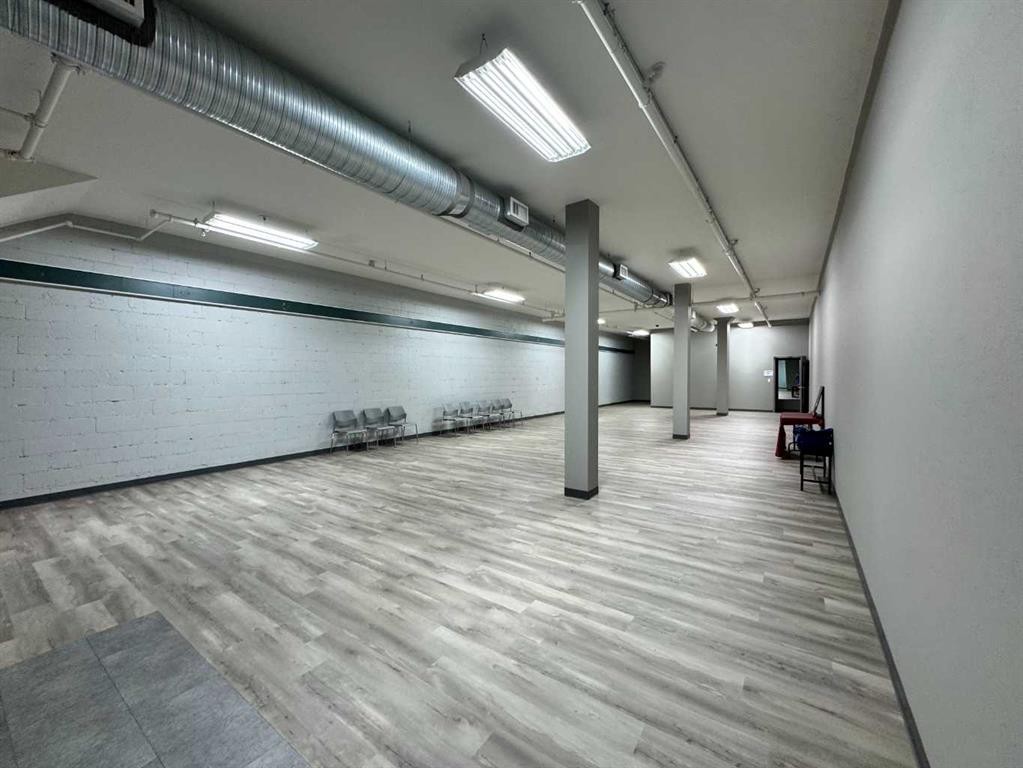 110-333 6 Street South, Lethbridge, AB