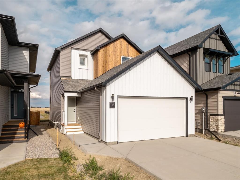 173 Caribou Bend North, Lethbridge, AB - Outdoor With Exterior
